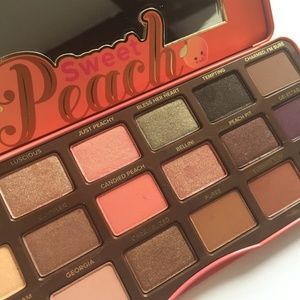 Too Faced Sweet peach palette